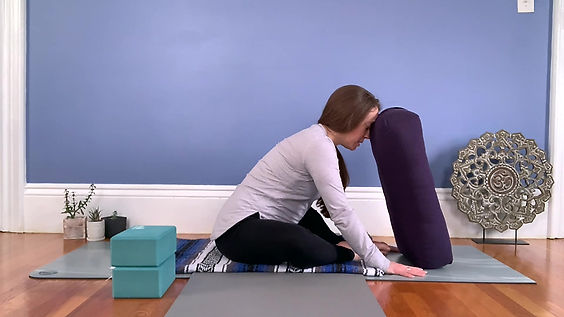 Yin Yoga for Release [Yin] [30 Minutes]